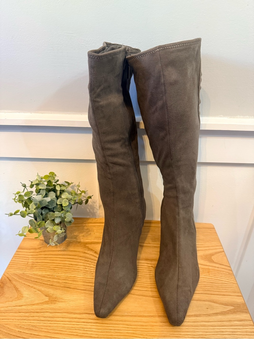 🌿2/$25 • Impo Nyla Suedy Stretch Knee-high Boot